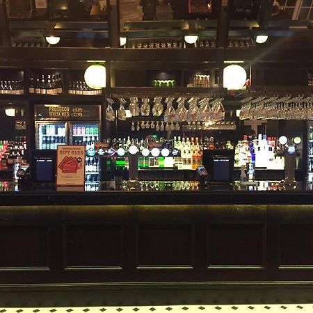 ברקון The George Hotel Wetherspoon מראה חיצוני תמונה