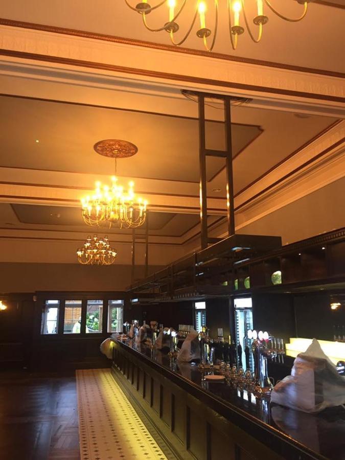 ברקון The George Hotel Wetherspoon מראה חיצוני תמונה